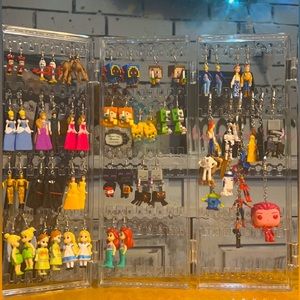 Custom Earrings and Keychains!